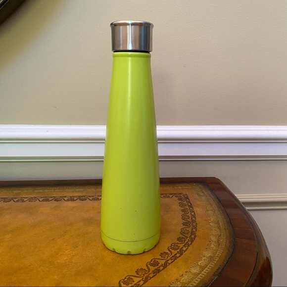 Sip by S'well Rare Lime Green 15 ounce Stainless Steel Water Bottle - Picture 2 of 6